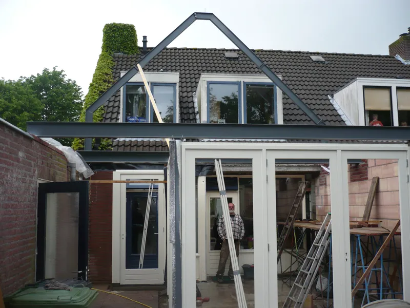 Aanbouw Valkenaar Hooge Mierde zijkant