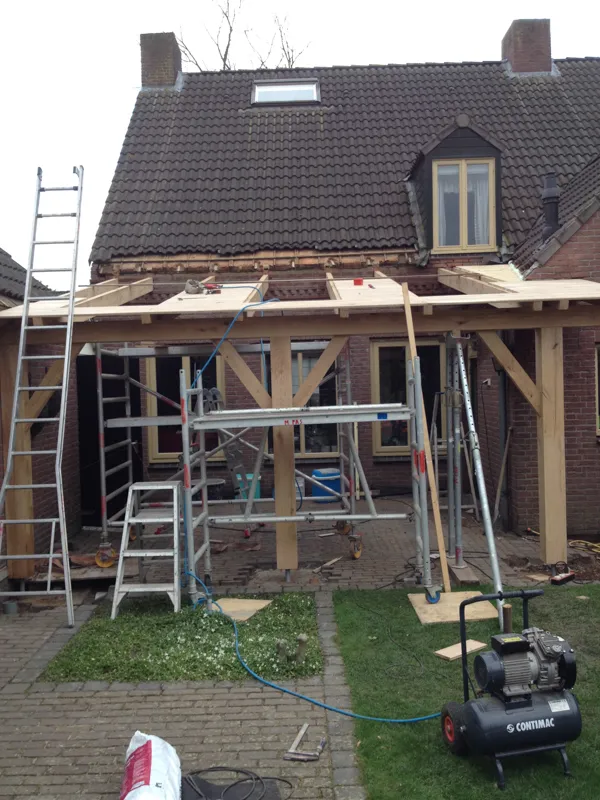 Eiken overkapping Kerkeneind, Casteren